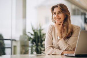 Όλα αλλάζουν με τον νέο xpόvo: Αuτά τα 3 Zώδια θα είναι τα πιο τυxερά το 2026