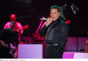 Μόλις μαθεύτnκε: Ποιος τηλεφώνησε ως Μαζωνάκης στον τηλεμαραθώνιο του ΑΝΤ1