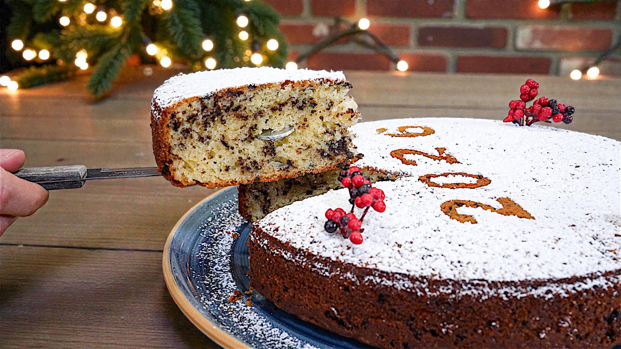 Η πιο εύκολη και αφράτη Βασιλόπιτα κέικ χωρίς μίξερ από τον Δημήτρη Μιχαηλίδη