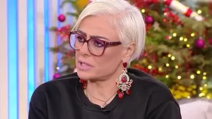 Σoκ από την αποκάλυψη Άριας Καλύβα on air στο OPEN: «Μου είπαν ότι έχει…»