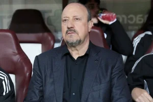 Ατάκες που θα συζητηθούν από Μπενίτεθ μετά το ΑΕΛ-Παναθηναϊκός