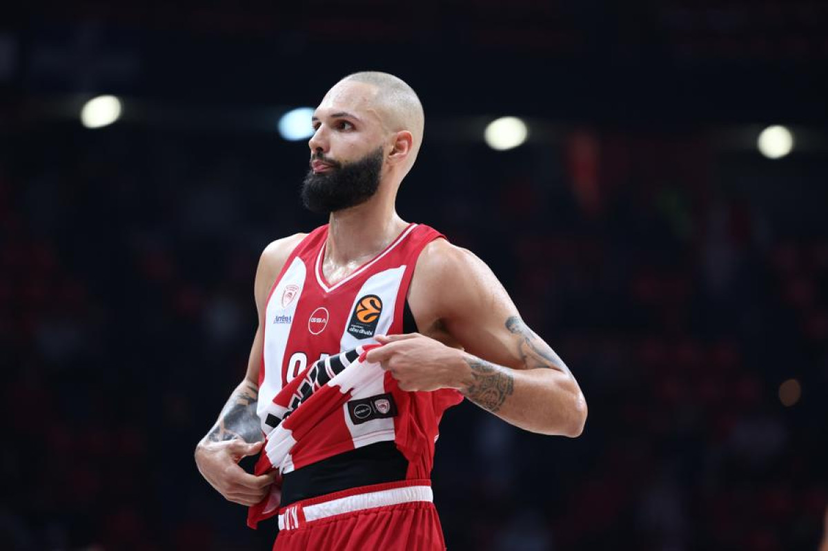 Δήλωση με νόημα από Φουρνιέ για την κατάσταση στον Ολυμπιακό