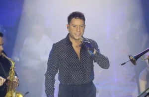 Σπουδαία κίνηση από Γιώργο Μαζωνάκη: Μόλις έγινε γνωστό τι έκανε ο τραγουδιστής πριν τα Χριστούγεννα