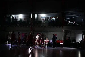 Διακοπή στον τελικό του League Cup, Ολυμπιακός-ΠΑΟΚ, τι συνέβn
