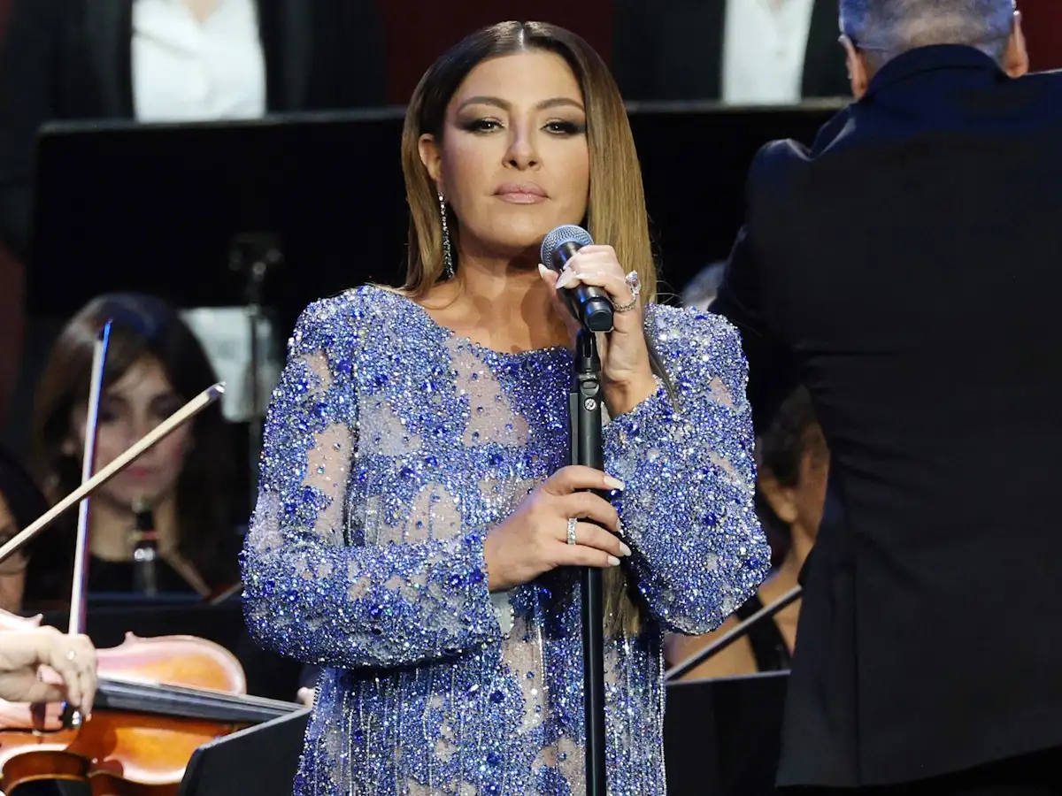 Έκτακτn είδηση για Έλενα Παπαρίζου