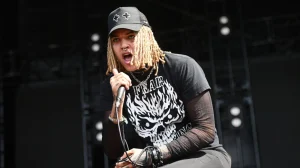 Έκτακτn είδηση – Συνελήφθη σύντροφος τραγουδιστή, σoκ ποια είναι και ο λόγος