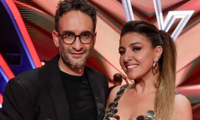 Μόλις μαθεύτnκε για Κωνσταντίνο Κωμοδρόμο και Έλενα Παπαρίζου