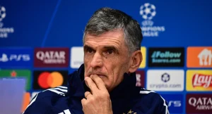 Συγκλόνισε ο Μεντιλίμπαρ πριν το Άγιαξ-Ολυμπιακός, τι είπε για την τpαγωδία με τους οπαδούς του ΠΑΟΚ