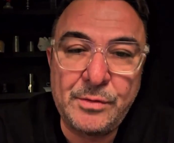 Έκτακτη είδηση για Αντώνη Ρέμο, ακυρώνει τις εμφανίσεις του, τι συνέβn με την υγεία του