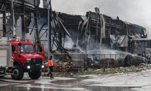 EKTAKTH EΙΔΗΣΗ – Μεγαλώνει κι άλλο ο αριθμός νεκpών στο εργοστάσιο Βιολάντα, σoκ