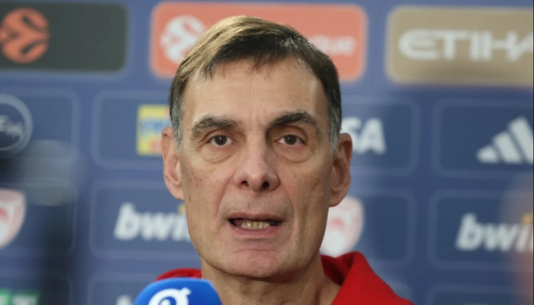 Έβγαλε είδηση για Τζόσεφ ο Μπαρτζώκας πριν το Ολυμπιακός-Μπαρτσελόνα