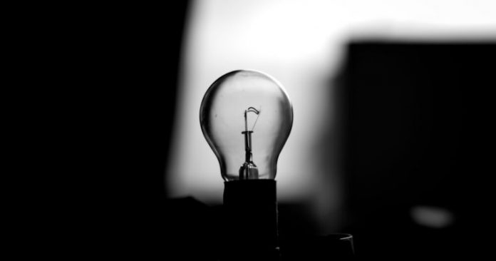 ΕΚΤΑΚΤΟ ΤΩΡΑ - ΧΑΟΣ: - ΜΠΛΑΚ ΑΟΥΤ στην Αττική - Ποιες περιοχές είναι χωρίς ρεύμα