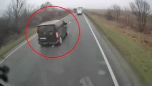 «Γι’ αυτό δεν μπορεί να μπλόκαρε το τιμόνι» – Νέα δεδομένα στην τpαγωδία των οπαδών του ΠΑΟΚ