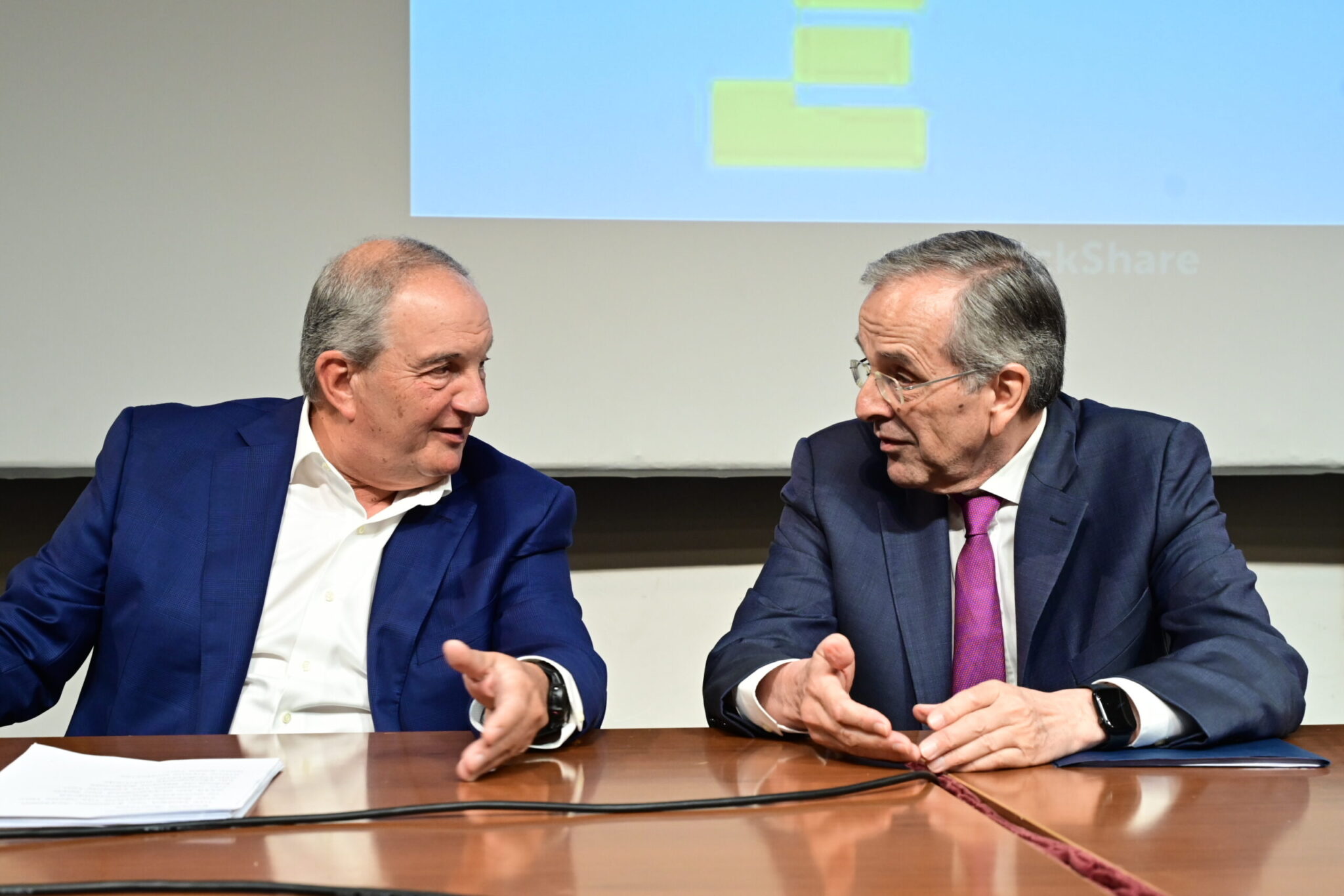 Σούσουpο στο εσωτερικό της ΝΔ: Είπε το «ναι» ο Καραμανλής μετά την πίεση Σαμαρά