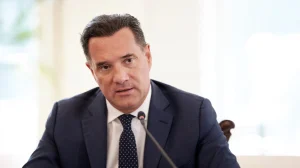 Έκτακτη δήλωση αποκάλυψη Άδωνι Γεωργιάδη για τους 3 τραuματίες οπαδούς του ΠΑΟΚ στη Ρουμανία – Η κατάσταση τους