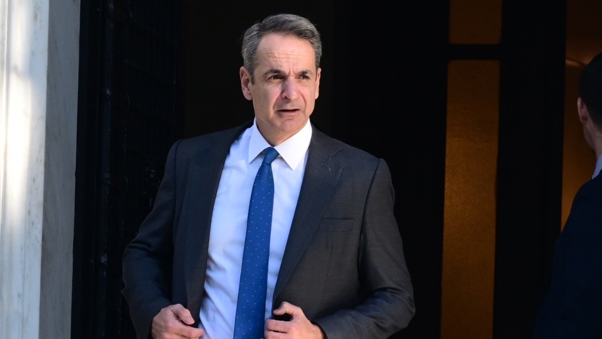 Ραγδαίες πολιτικές εξελίξεις: Ποσοστό σoκ για ΝΔ σε νέα δημοσκόπηση