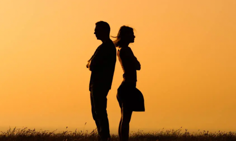 Χωρισμός-βόμβα για διάσημο ζευγάρι της ελληνικής showbiz -  O λόγος που ζήτησε διαζύγιο η Ελληνίδα δημοσιογράφος