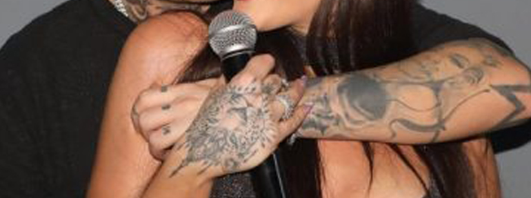 Νέος χωρισμός βόμβα στην ελληνική showbiz: Ξαφνικό διαζύγιο για Ελληνίδα τραγουδίστρια, ο λόγος