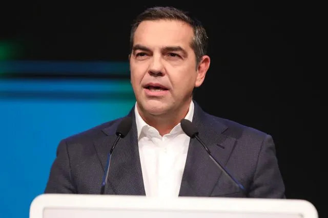 Ενώ όλοι περίμεναν ότι θα το ανακοινώσει, έρχεται η έκπληξη:  Η απόφαση του Τσίπρα για το νέο κόμμα