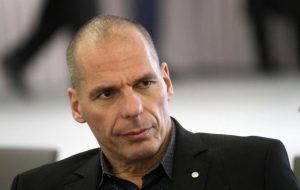 ΕΚΤΑΚΤΗ ΕΙΔΗΣΗ – Αστυνομία στο σπίτι του Γιάνη Βαρουφάκη, ραγδαίες εξελίξεις