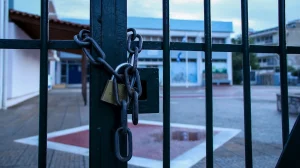 Έκτακτη απόφαση Χαρδαλιά – Κλειστά όλα τα σχολεία αύριο Τετάρτη 21/1