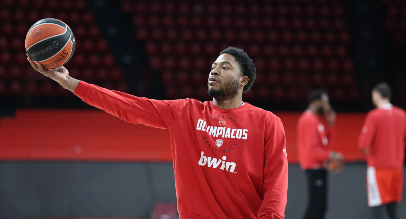 Ο λόγος που έμεινε εκτός 12αδας ο Ταϊρικ Τζόουνς στο Ηρακλής-Ολυμπιακός