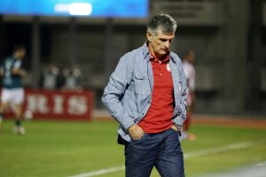 «Κυριαρχήσαμε, απειλήσαμε αλλά…» – Τι είπε ο Μεντιλίμπαρ μετά τη νέα γκέλα Ολυμπιακού στη Λιβαδειά