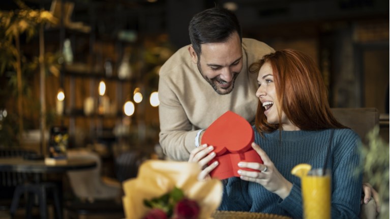 3 Zώδια από σήμερα περνούν σε μια ολοκαίνουργια φάση, αλλάζουν όλα για εσάς