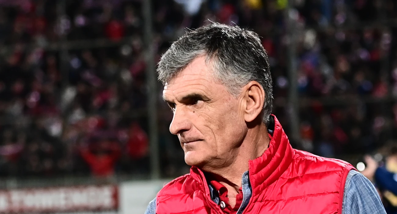 Τι ενόχλησε τον Μεντιλίμπαρ στο Ολυμπιακός-Παναθηναϊκός, τι είπε στους παίκτες του