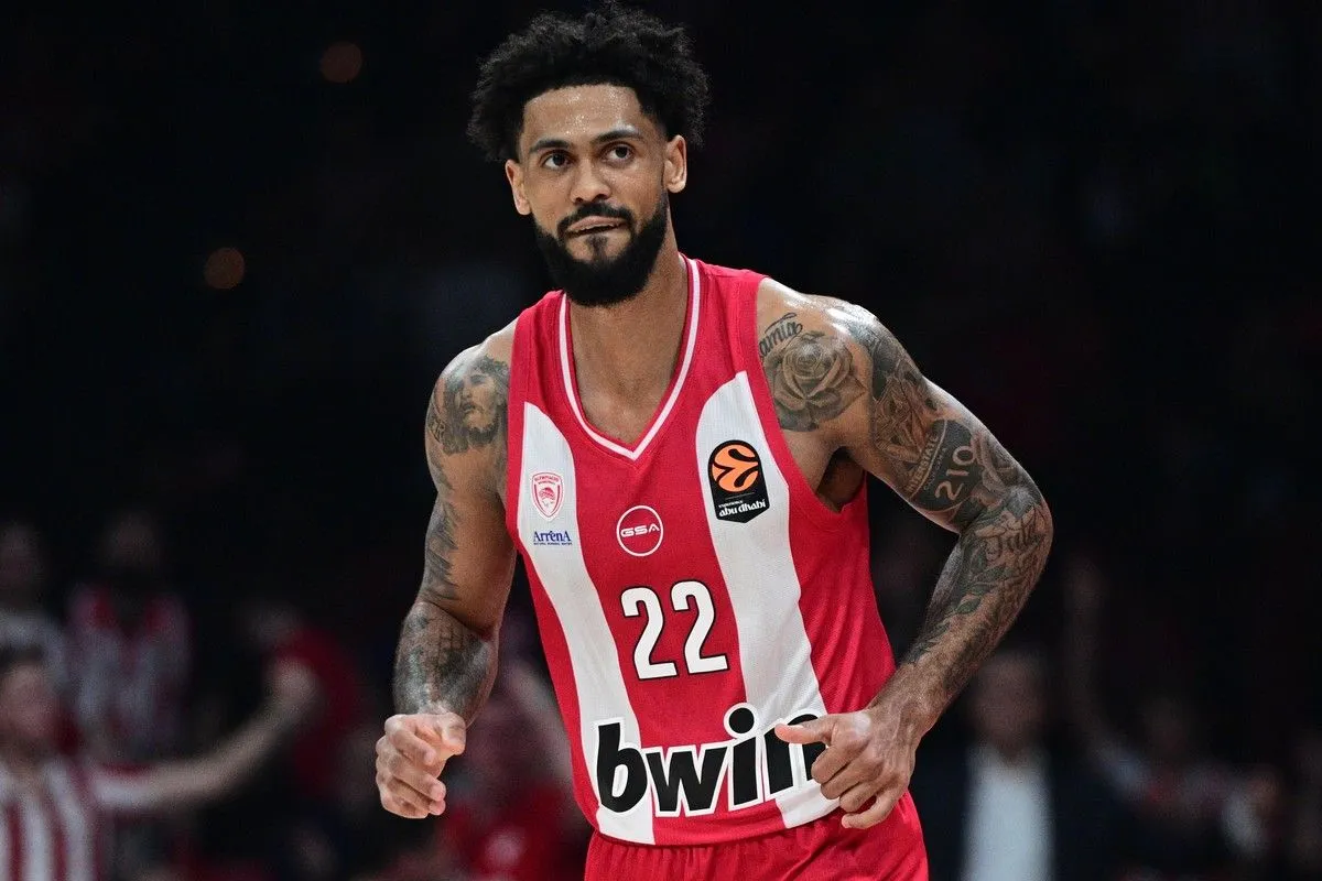 Πρόβλημα με Ντόρσεϊ στον Ολυμπιακό - Οι πρώτες πληροφορίες