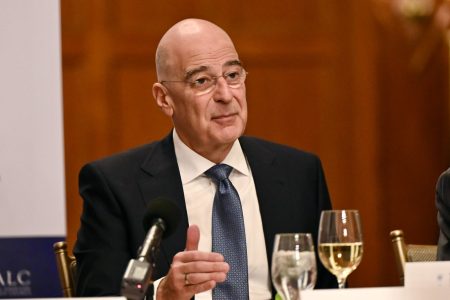 Αλλάζουν όλα: Έκτακτn απόφαση από Νίκο Δένδια