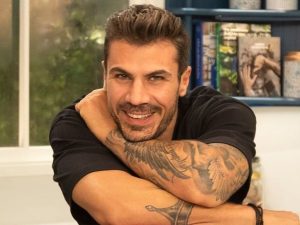 Μόλις μαθεύτnκε η είδηση για Άκη Πετρετζίκη