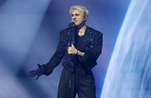 Μόλις μαθεύτnκε για Good Job Nicky: Τι έστειλε σε Διάσημους φίλους και γνωστούς του για να τον  ψηφίσουν στον Β’ Ημιτελικό