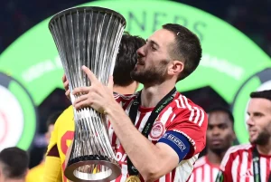 Τρέχουν οι εξελίξεις με Φορτούνη στον Ολυμπιακό