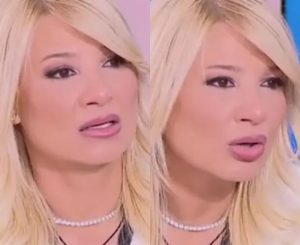 «Διαγνώστnκα με καρκ..»: Σε σoκ η Φαίη Σκορδά με την αποκάλυψη στον αέρα της εκπομπής