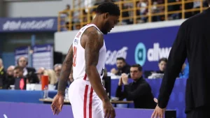 Απέφυγε τα χειρότερα – Μόλις το ανακοίνωσε ο Ολυμπιακός για Ταϊρίκ Τζόουνς