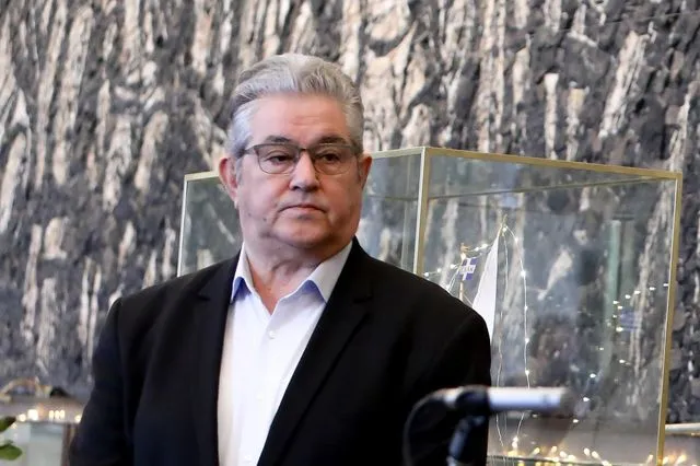 Έκτακτo για Δημήτρη Κουτσούμπα