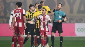 ΑΕΚ-Ολυμπιακός: Δικαιώνει Μάκελι-VAR ο Λανουά – Η άποψη της ΚΕΔ για τις φάσεις