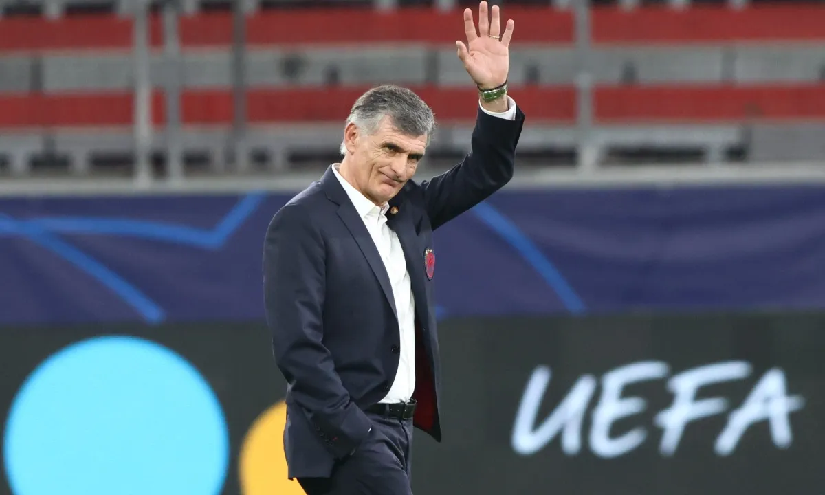 Χαμός με Μεντιλίμπαρ μόλις βγήκε στον αγωνιστικό χώρο πριν το Λεβερκούζεν-Ολυμπιακός