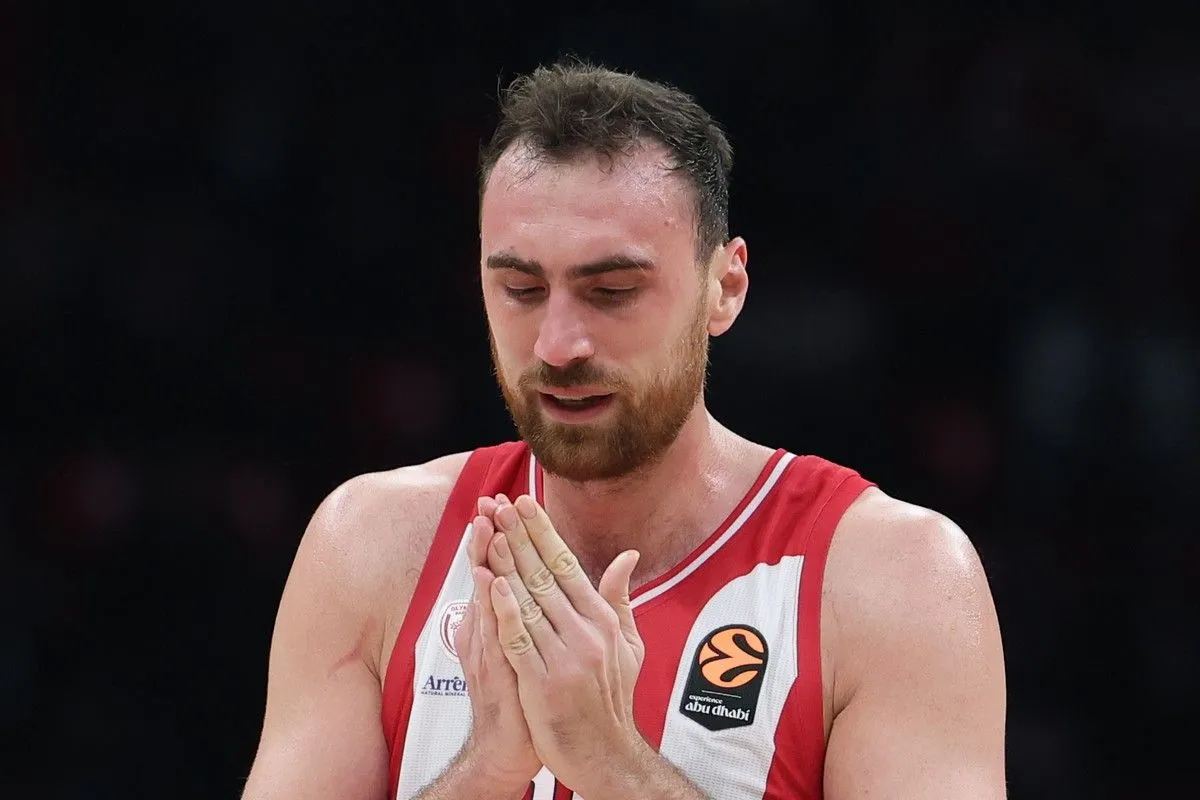 Αποφασισμένος να παίξει ο Μιλουτίνοβ: Τι έκανε στη σημερινή προπόνηση του Ολυμπιακού