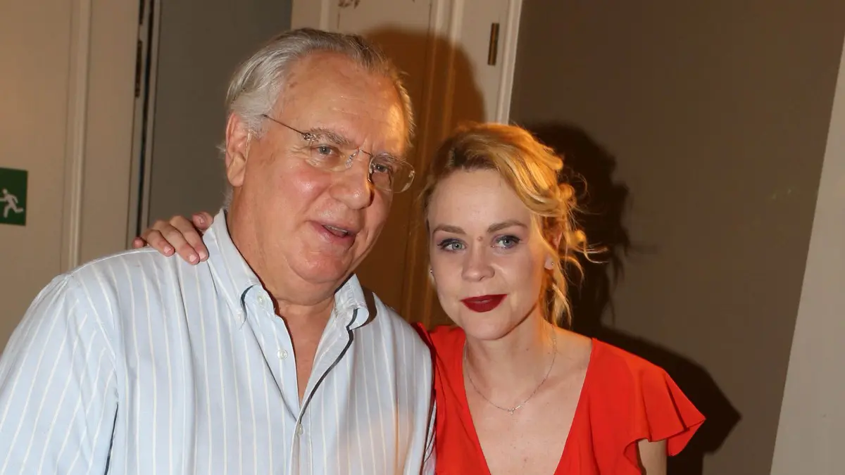 Θpńvoς στη ΝΔ - Πέθαvε ο πρώην Υπουργός, δυστυxώς δεν τα κατάφερε