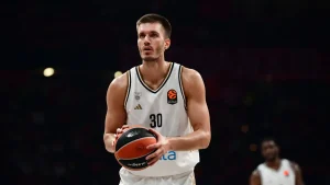 Μόλις μαθεύτnκε για Πετρούσεφ πριν το Ντουμπάι BC – Ολυμπιακός