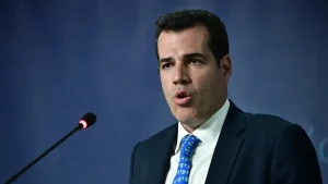 Έκτακτη δήλωση Θάνου Πλεύρη