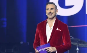 Παντρεύτηκε τον σύντροφό του ο Γιώργος Καπουτζίδης; – Η βέρα που…αποκάλυψε τα πάντα