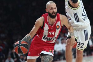 Εβάν Φουρνιέ: «Ζητώ συγγνώμη – Στα court seats θα υπάρχουν πάντα μ..»