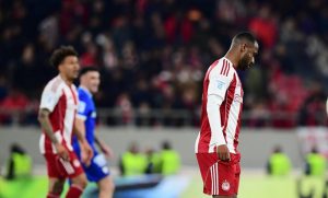 Τα είπε όλα με 10 λέξεις ο Νικολακόπουλος μετά τη νέα γκέλα Ολυμπιακού με ΑΕΛ στο Καραϊσκάκη