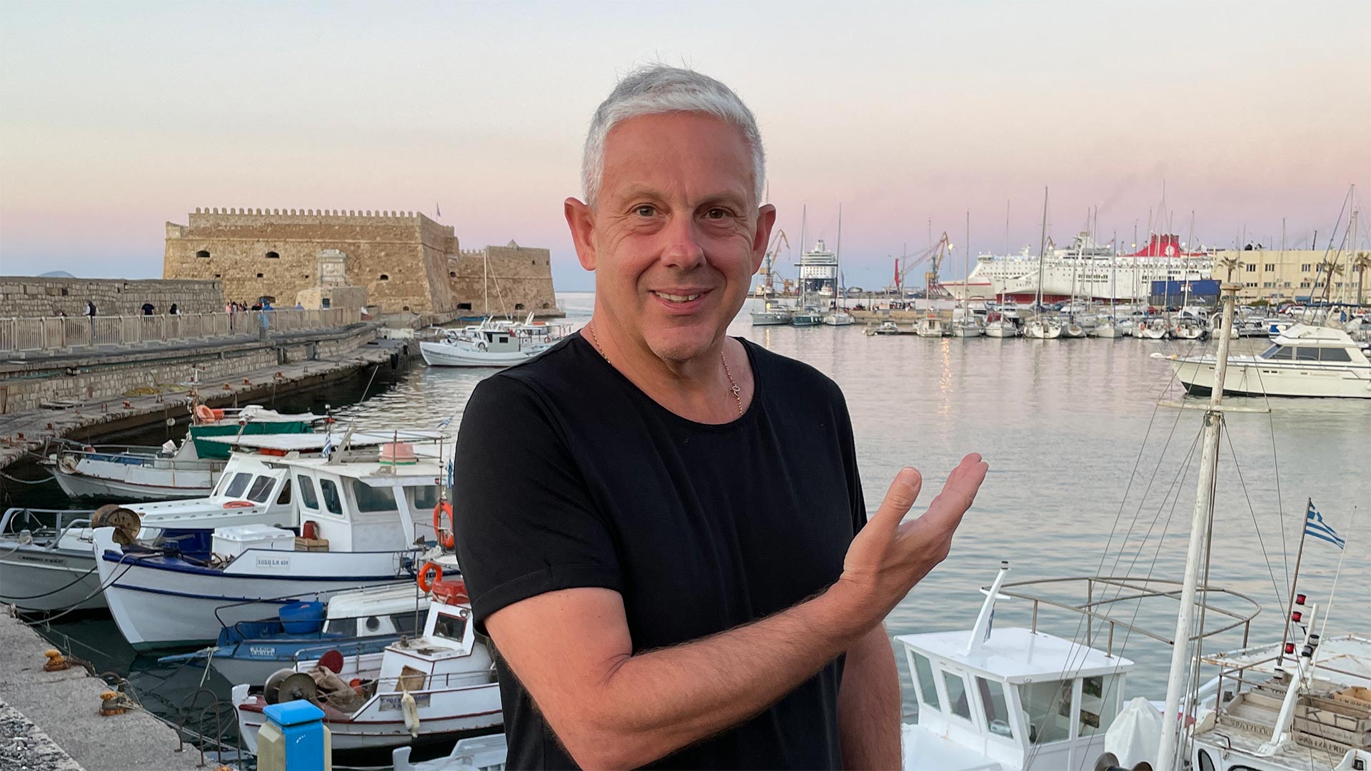 «Δεν ξαναπάω ποτέ και να με πληρ...» - Οι 2 χώρες που δεν θέλει ο Τάσος Δούσης