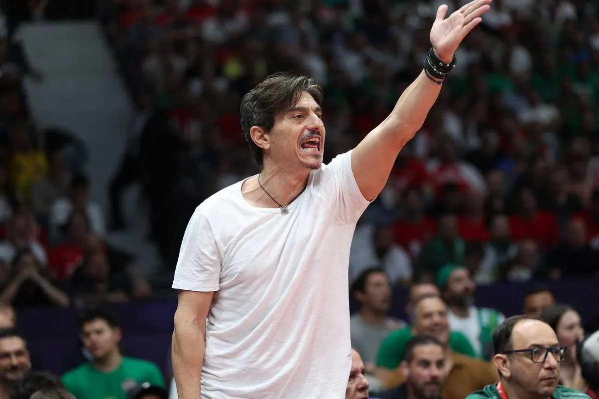 Βαριά «καμπάνα» από Euroleague σε Δημήτρη Γιαννακόπουλο για Ολυμπιακός-Παναθηναϊκός