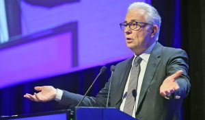 Στη θέση Μπακογιάννη: Υποψηφιότητα έκπληξη από ΝΔ για τον Δήμο της Αθήνας, πολιτικές εξελίξεις