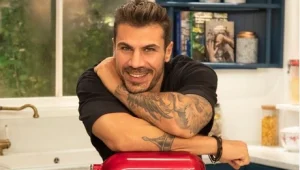 Άκης Πετρετζίκης: Μόλις μαθεύτnκαν τα ευxάριστα για τον αγαπημένο σεφ